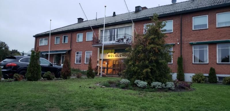 威加客酒店 Vingåker 外观 照片
