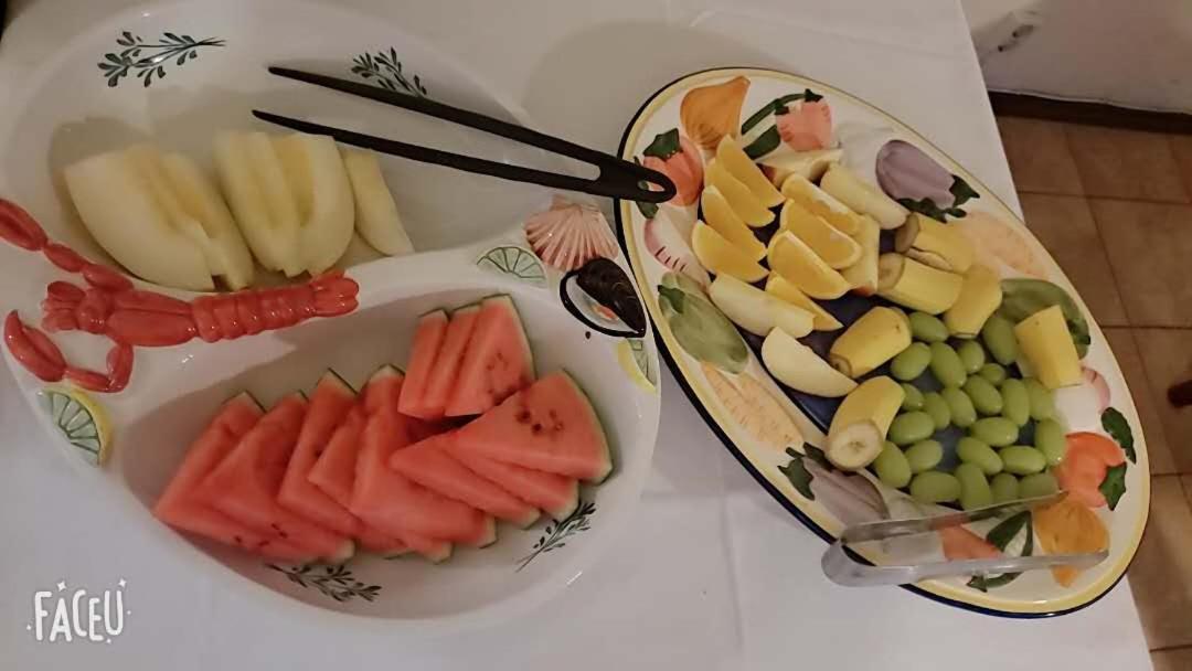 威加客酒店 Vingåker 外观 照片