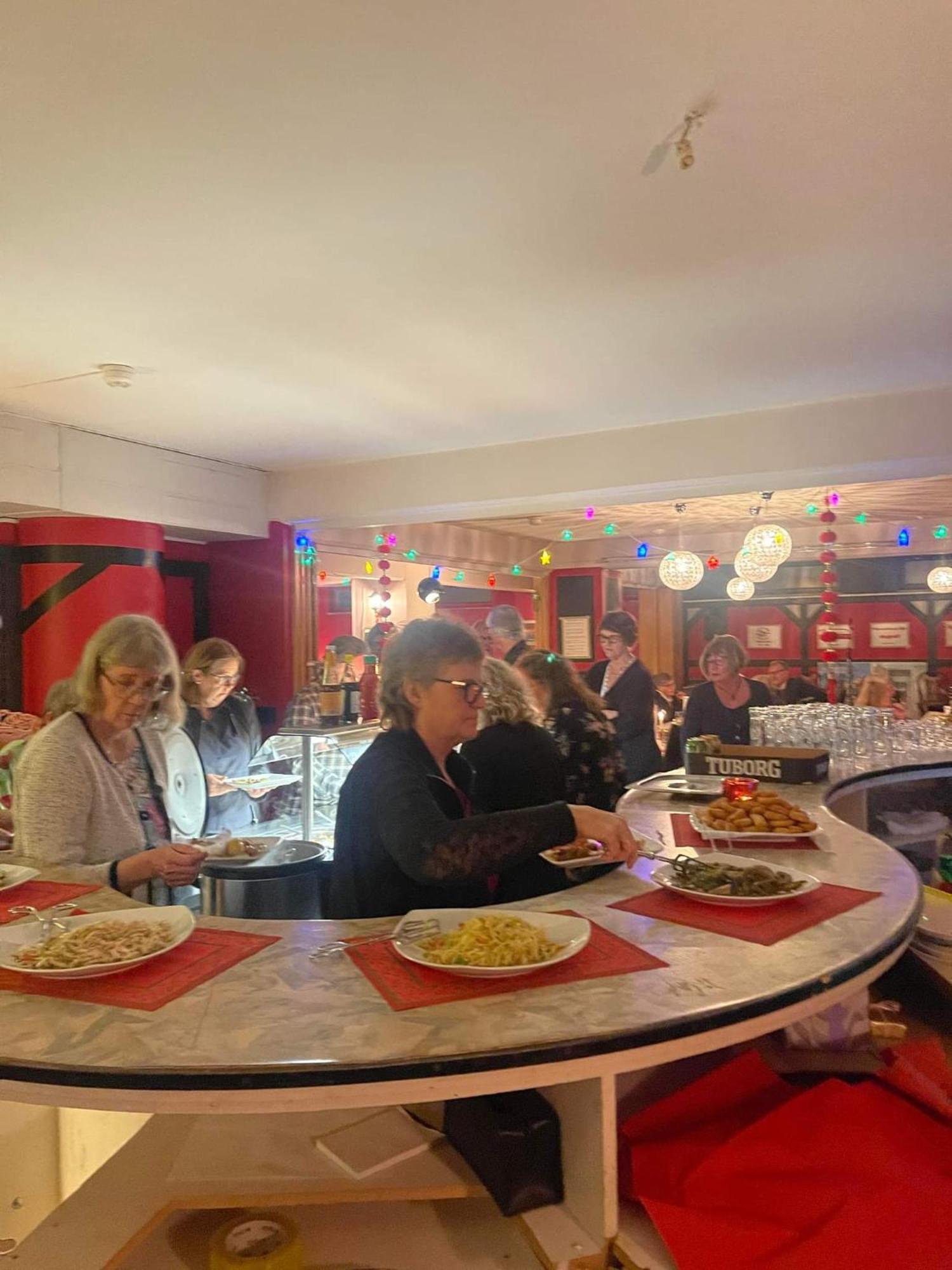威加客酒店 Vingåker 外观 照片
