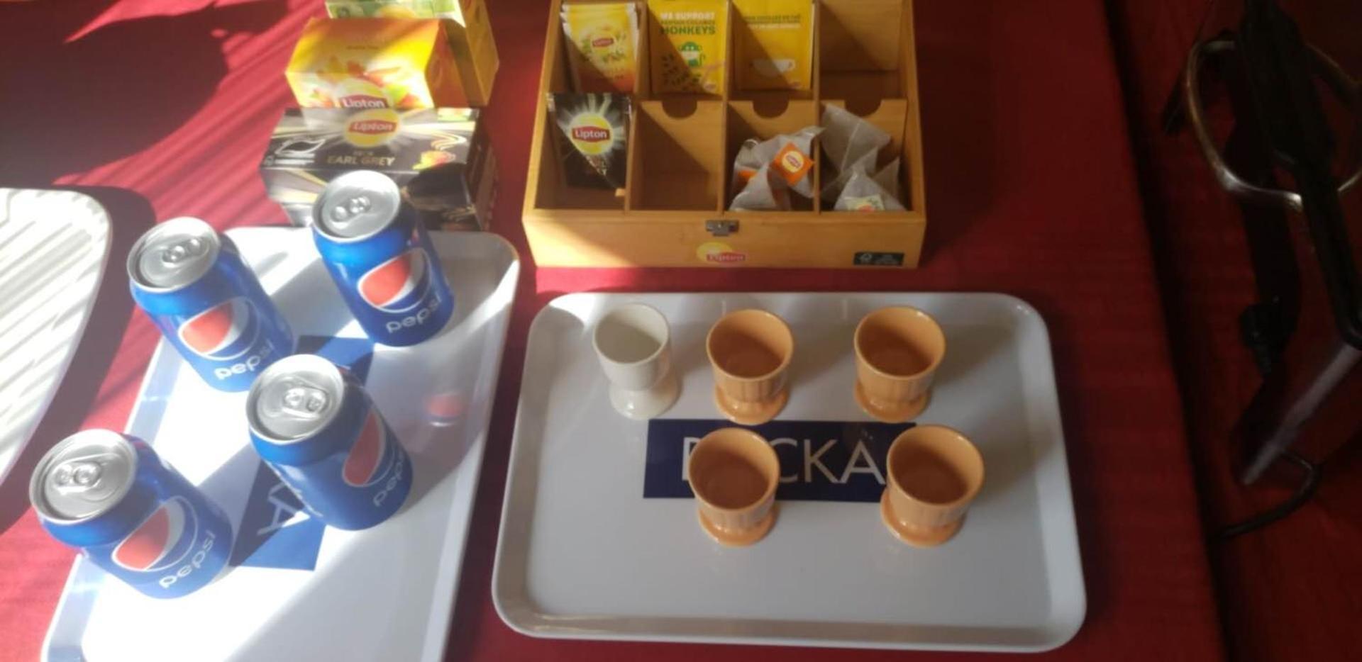 威加客酒店 Vingåker 外观 照片